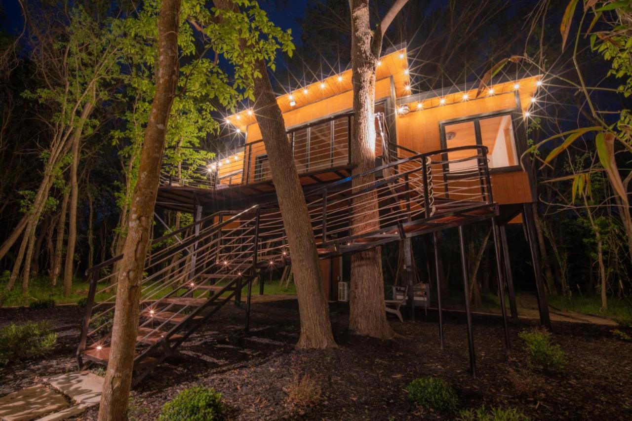 Texas Unplugged Hotel Groesbeck Exterior photo